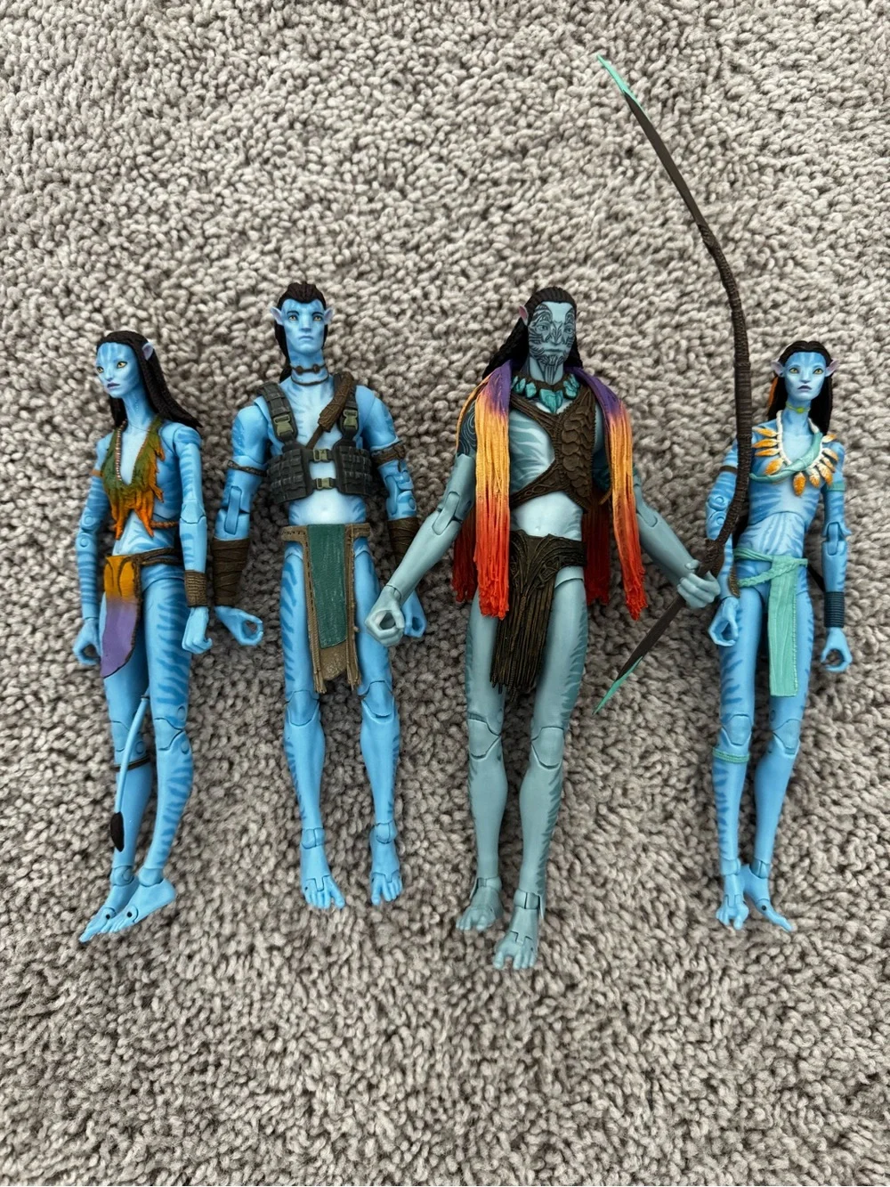 🩵 Avatar Na’vi Action Figure Lot – 4 Figures with Accessories 🏹